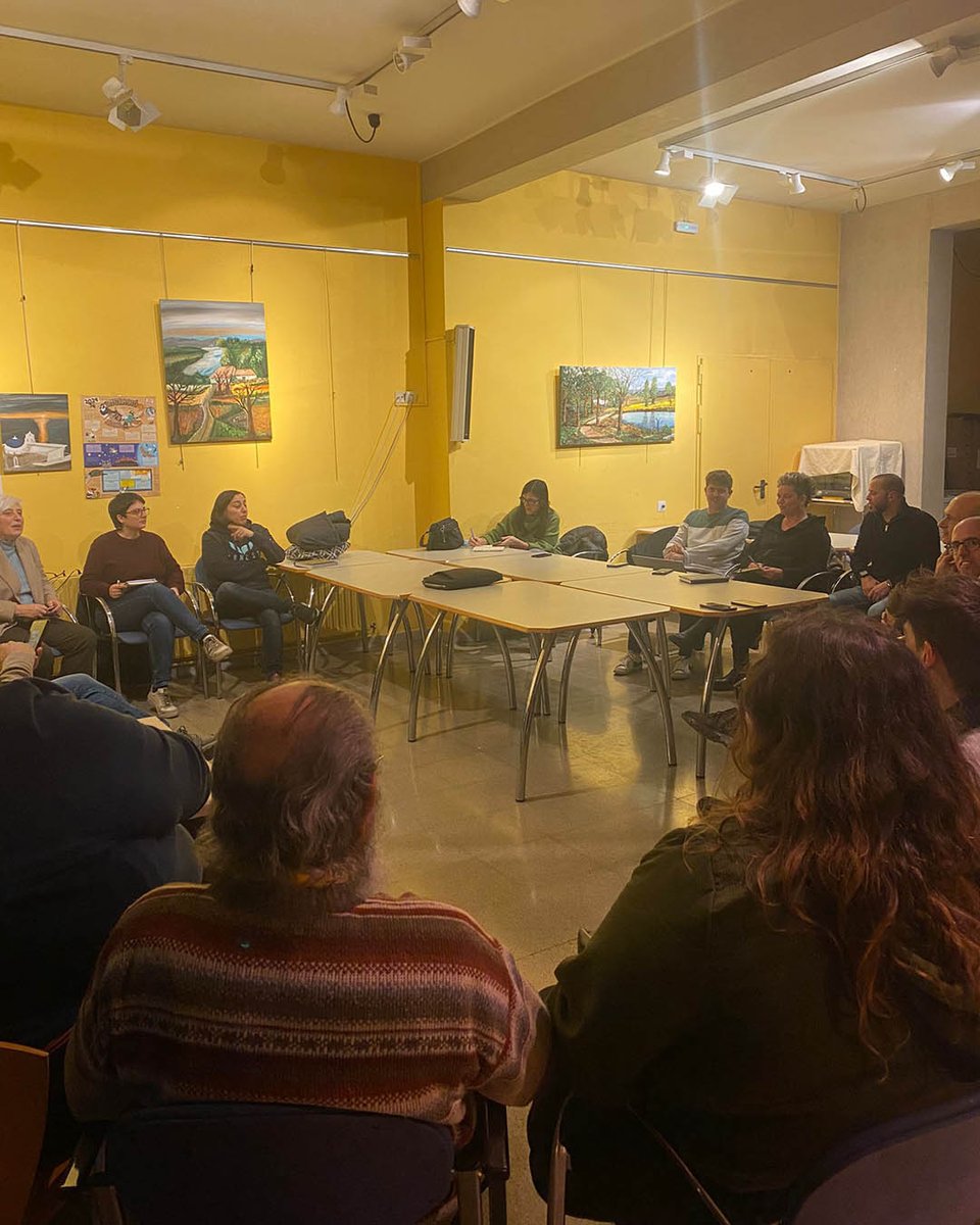 ERCOsona's tweet photo. 🟡 Primera reunió de l'any de la nova executiva comarcal d'@ERCOsona, a #Calldetenes, amb els companys/es d'@ERCCalldetenes per compartir i debatre sobre l'actualitat i reptes de la comarca i del municipi. https://t.co/LHH4wCU1KM