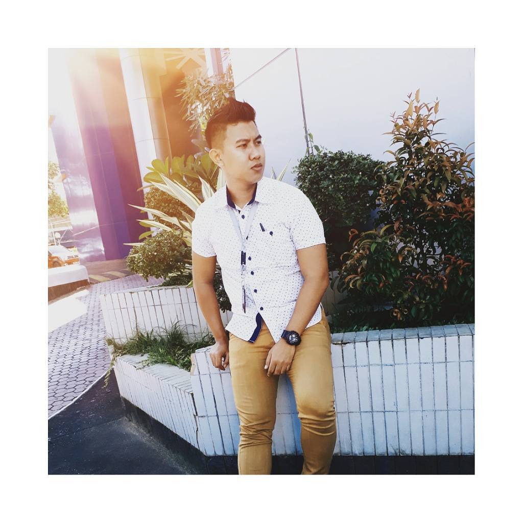 stevenanthoni18's tweet photo. I have to work because handsome is not enough
.
.
.
.
.
.
@sulutfoto #labseries #beautyblogger #luxurylife #fashionblogger #cosmetics #fashionpost #beautyboy #beautyguy #beautymen #fashionman #fashionmodel #model #cuteboy #fitaddict #fitnessfam #fitnesslife #gymboy https://t.co/8nRCOnrthm