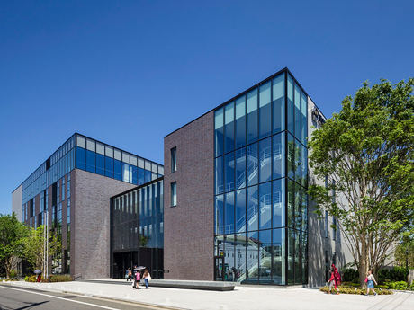 いよいよ明日、1月19日は第4回 #全日本学生国際ソロコンクール #ASIS 全国大会です❗

参加する皆さんの熱演を主催者、審査員一同期待しています。

10時より #武蔵野音楽大学 ブラームスホールにて。

#管楽器　#打楽器
#ソロコン　#ソロコンテスト

asis-competition.com