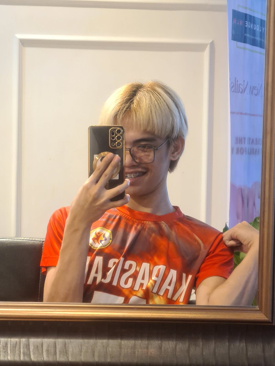 feedingrenzy27's tweet photo. Happier self 🥰 https://t.co/1kLPse6zNM