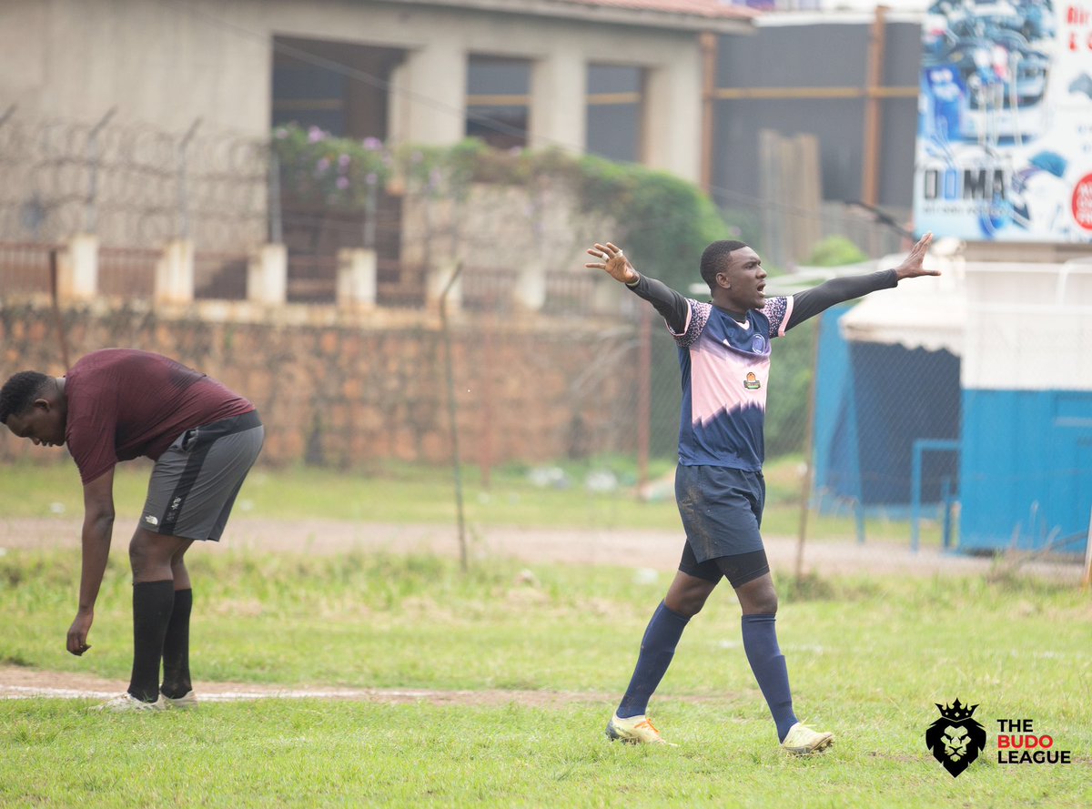 najeabkasule's tweet photo. Mwena mugende mumaaso. Defence mujindekele

#upthefriars
#TBL7 https://t.co/BThufddwXU