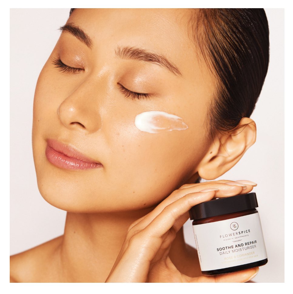 FlowerAndSpice_'s tweet photo. Dropping temperatures, cold wind and indoor heating may wreak havoc on your skin barrier. Avoid dull, dehydrated skin this winter with our Rose &amp; Coriander duo. ❤️❤️ https://t.co/qteGgxlaWs https://t.co/yXFXufpY1u