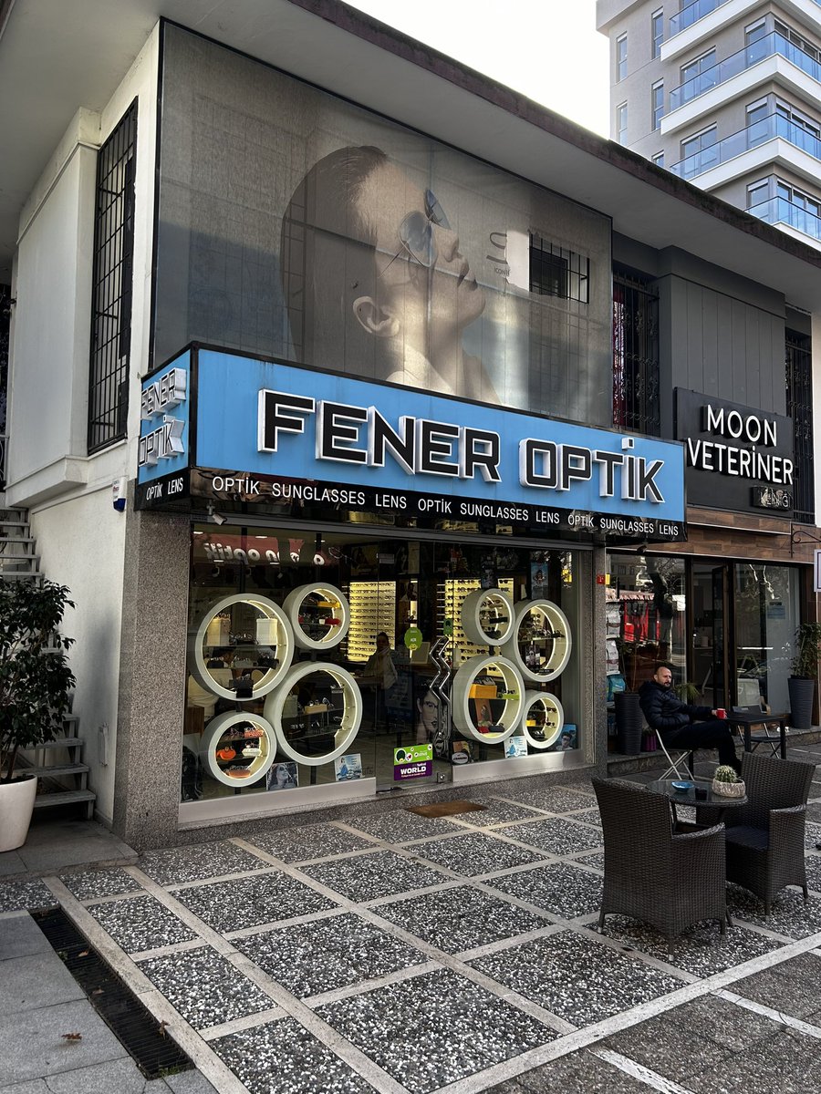 sinanmutlu's tweet image. Bi optik latte alabilir miyim?