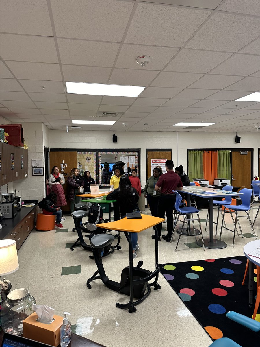 freeman6605's tweet photo. ATC Winterfest was a success! Thank you to our Educators Rising members for your work and promoting our programs @atcrockhillsc https://t.co/kuF0GDW0F0
