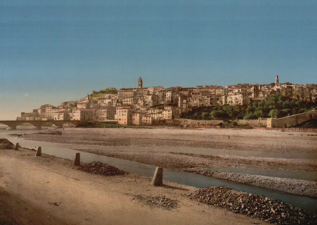 Ventimiglia, Italy (c. 1895) 🇮🇹

#Liguria #Italia #Italy #Ventimiglia #19thcentury #oldphotos #Imperia