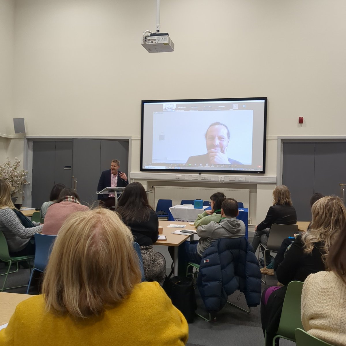 Fantastic to hear that schools in Europe, especially in France are ready to  welcome Scottish schools to their projects on <a href="/eTwinningEurope/">eTwinningEurope</a> platform. <a href="/LfeeEurope/">LFEE Europe</a> <a href="/LizNeil/">Liz Neil</a> <a href="/scottishcilt/">SCILT</a> we will be in touch! 🌎❤️ #AllLearnersAllAchieving