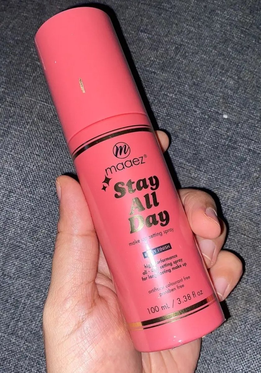 kylass0's tweet photo. Setting spray dazzle me pon belum habis guna lagi dah teracun dengan setting spray maaez ni pulakkk. 😭

Nasib baik bestt ! Well, produk maaez memang tak pernah mengecewakan yalls. 

Setting spray maaez ni sumpah best, dia buat make up I tahan lama and tak cair langsung weh. 😔🫶 https://t.co/RniUxB94UV