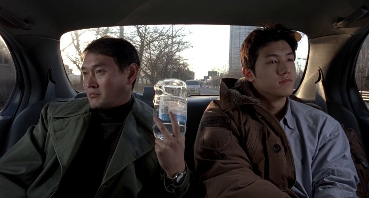 duodepassionnes's tweet photo. A tale of Cinema, Hong Sang-soo (2005) 

Un excellent film qui traite du suicide en alliant cinéma et la quête de la vie, j'ai particulièrement apprécié le parallèle du réalisateur et son œuvre, visuellement c'est aussi très beau avec une sublime colorimétrie. Elliot https://t.co/f6Ru2amLuf