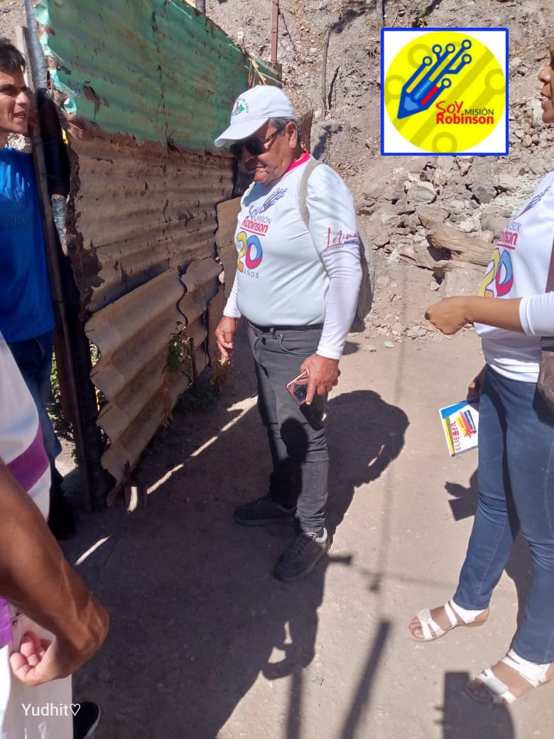 La estructura municipal del municipio Bolivar realizó un abordaje en el sector La Pollera, con el objetivo de fortalecer los ambientes de la comunidad mencionada #VenezuelaFuerzaEconomica @NicolasMaduro @_LaAvanzadora @Sociabolivarian @MPPEDUCACION