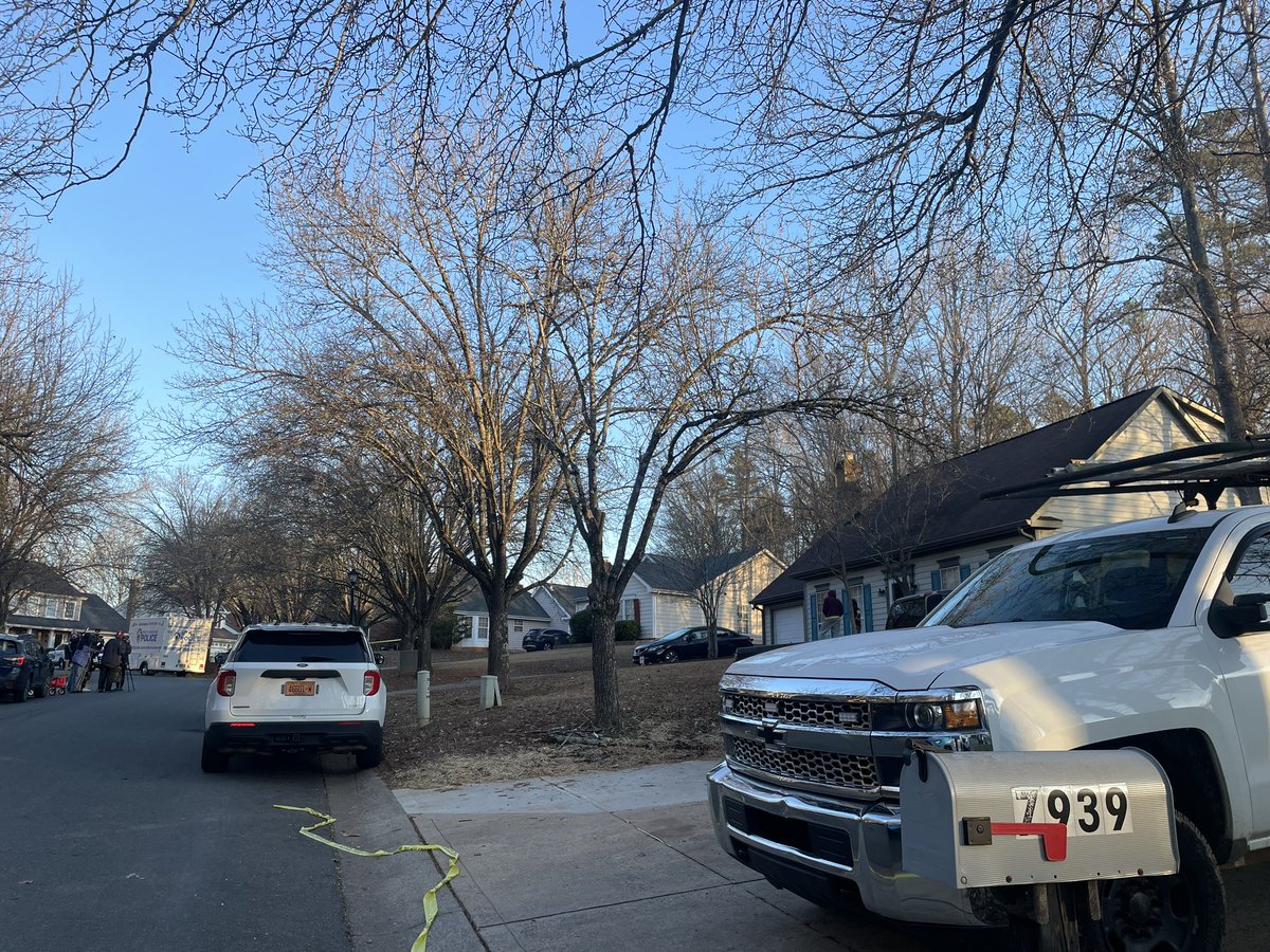 #breaking A woman was shot and killed inside of a home on Turquoise Dr. Police are still looking for a suspect, they are asking anyone with information on this case to come forward. <a href="/WBTV_News/">WBTV News</a>