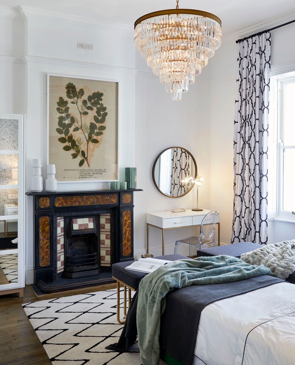 MORE_Collection's tweet photo. Next door to Cape Cadogan Hotel, our private Cape Cadogan Residence gives you the best of both worlds: A stylish home-away-from-home stay with the exclusivity, solitude and freedom of a private residence, but with all the advantages of a 5-star hotel. 

https://t.co/oXRpv1ThU2 https://t.co/q2rIWhOs0X