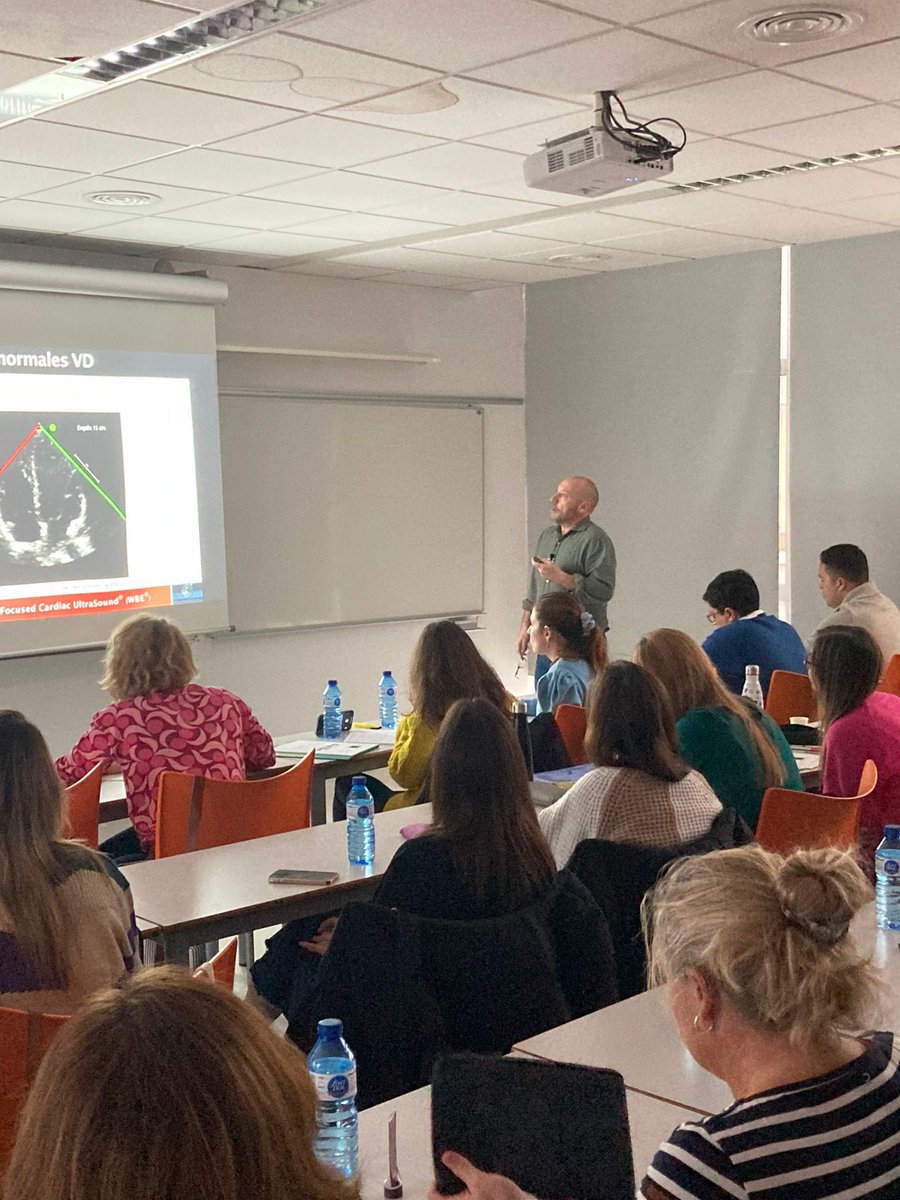 ❗️Nuestros alumnos aprendiendo del excelente Dr. <a href="/cordpocus/">Rafael Llamas</a> en el curso de Ecocardiografía de #winfocusiberia

#winfocus #ecografia #ecocardio #ecocardiografia #masterwinfocusiberia