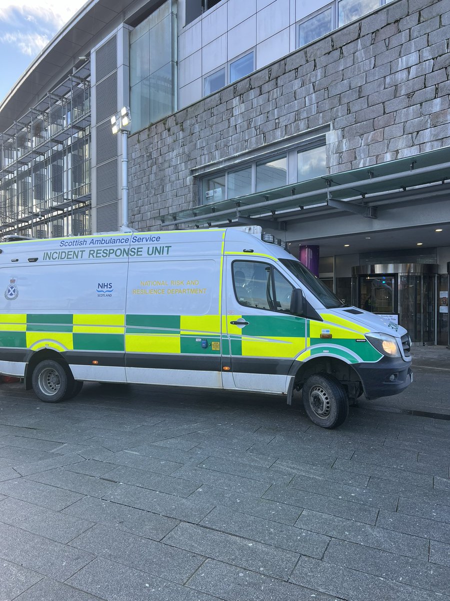 Great morning spent with @RGUParamedics explaining the role of SORT to first year students along with showing some of our PPE! Best of luck for your first placements! ☺️