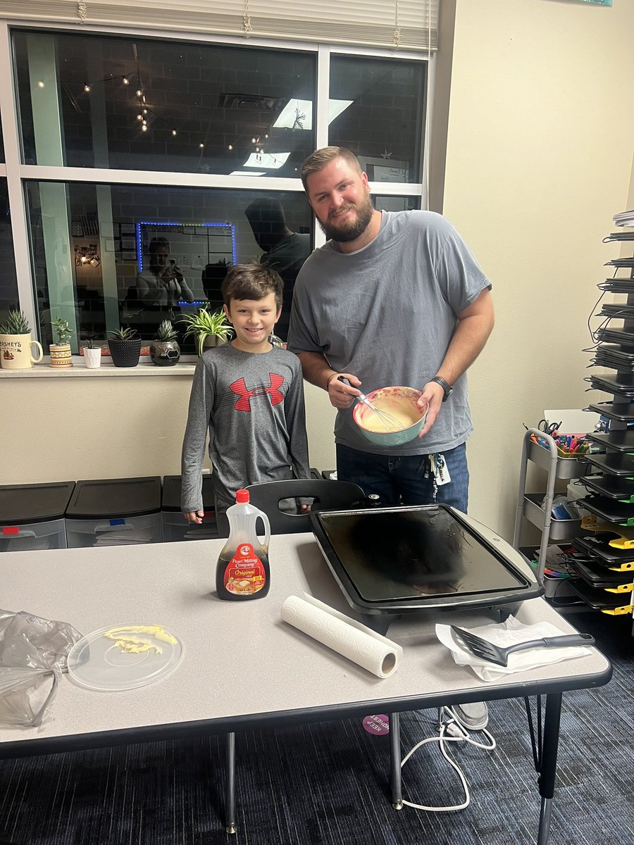 chelsey dunlevy (@kdunlevy02) on Twitter photo Canvas earned pancakes with his teacher because he passed 100 Imagine Math lessons. Thank you, <a href="/Mr_CodyDrake/">Cody Drake</a>
<a href="/ClaraLoveES/">Clara Love Elementary</a> <a href="/airmac72/">Aaron McAdams</a> Canvas earned pancakes with his teacher because he passed 100 Imagine Math lessons. Thank you, <a href="/Mr_CodyDrake/">Cody Drake</a>
<a href="/ClaraLoveES/">Clara Love Elementary</a> <a href="/airmac72/">Aaron McAdams</a>