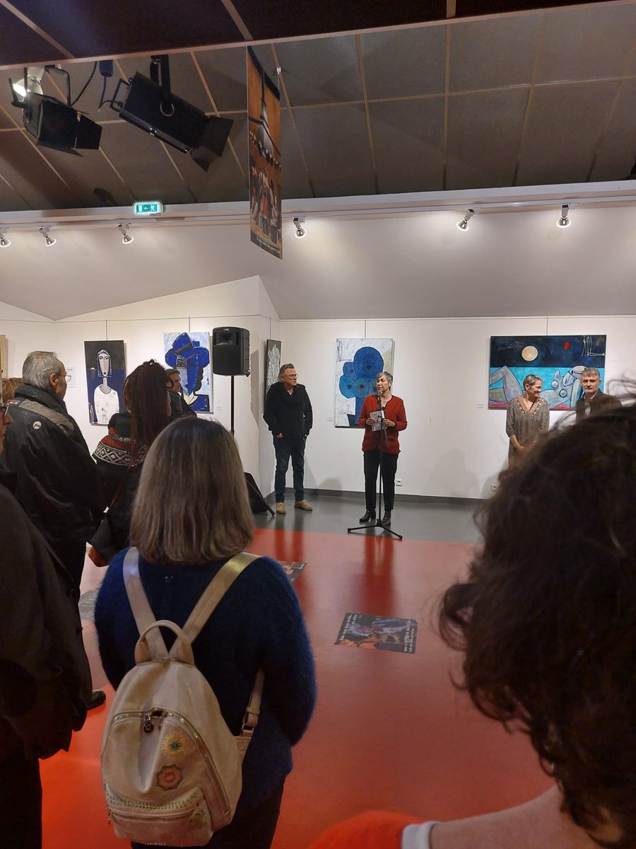 LeGrandAngle's tweet photo. Retour en photos sur le vernissage de l'exposition "Les errances d'Ariel KOBA" hier soir au Grand Angle !

Vous pouvez venir admirer l'exposition dans le hall du Grand Angle jusqu'au 10 février. 🎨 https://t.co/h0SMCGF8ZU