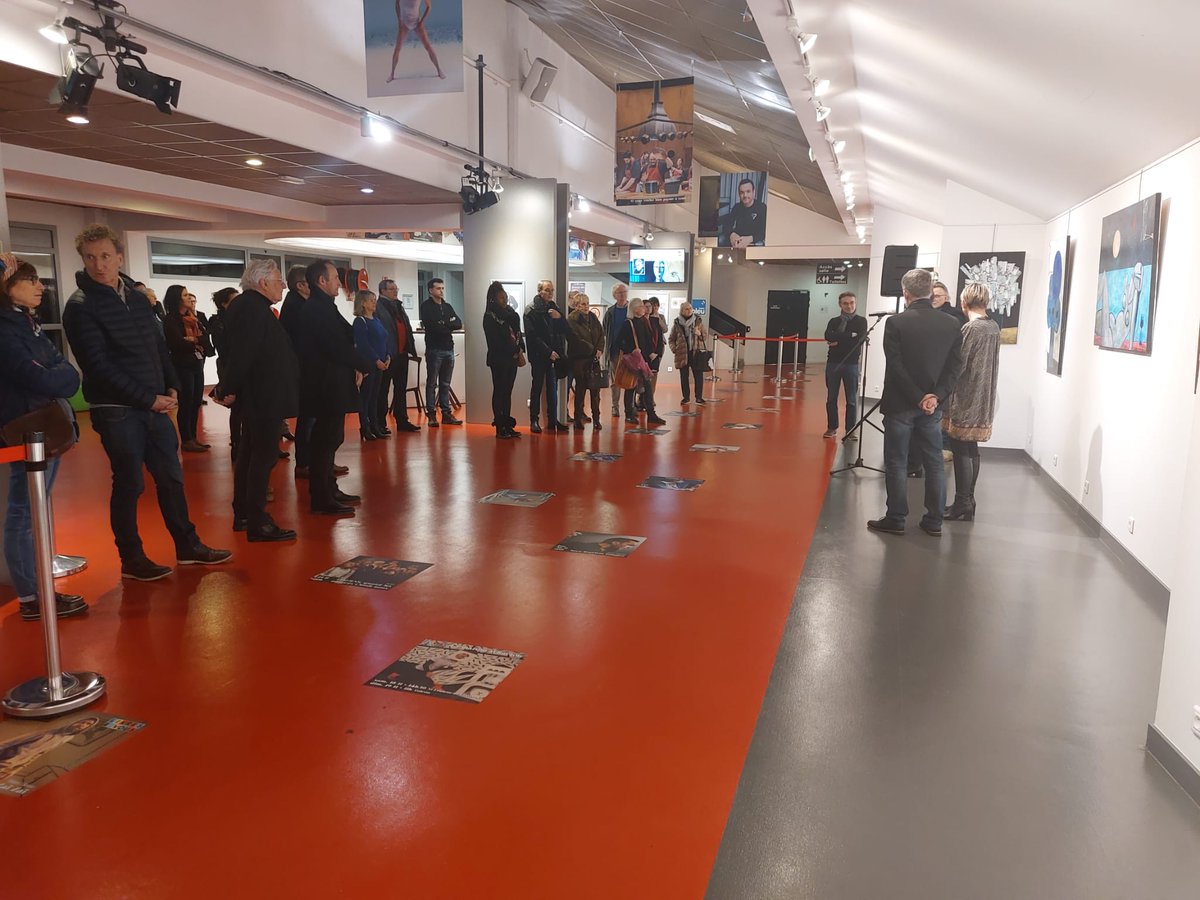 Retour en photos sur le vernissage de l'exposition "Les errances d'Ariel KOBA" hier soir au Grand Angle !

Vous pouvez venir admirer l'exposition dans le hall du Grand Angle jusqu'au 10 février. 🎨