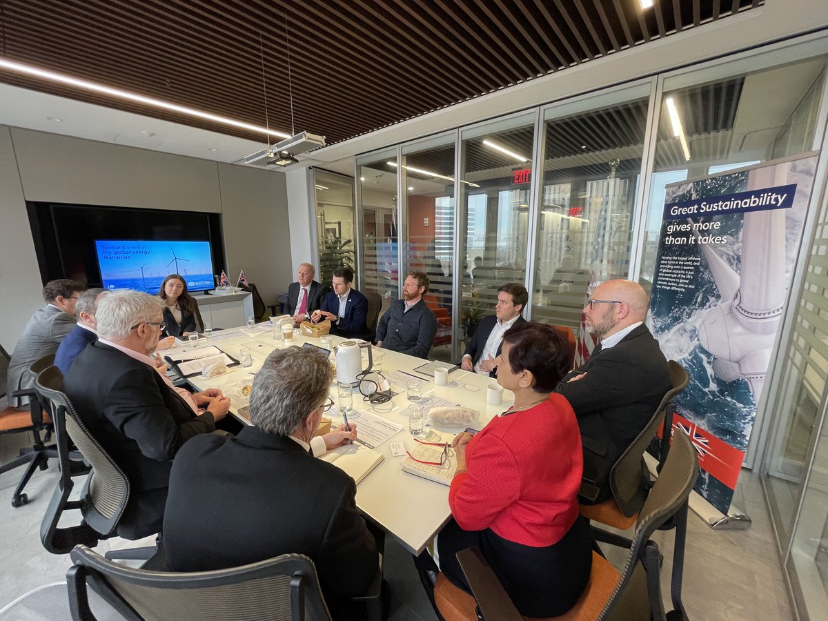 @biztradegovuk @ScotDevInt @SFE_tweets_ @SFE_Sandy @ScotGovUSA @UniStrathclyde @vidaventures @archangel_vc @epidarex @tpg ENERGY: The energy transition is in full swing on both sides of the Atlantic! Yesterday, energy executives met with our delegation from Scotland. Scottish companies and business leaders are key to helping the US ramp up offshore wind and clean energy production ⚡️💚