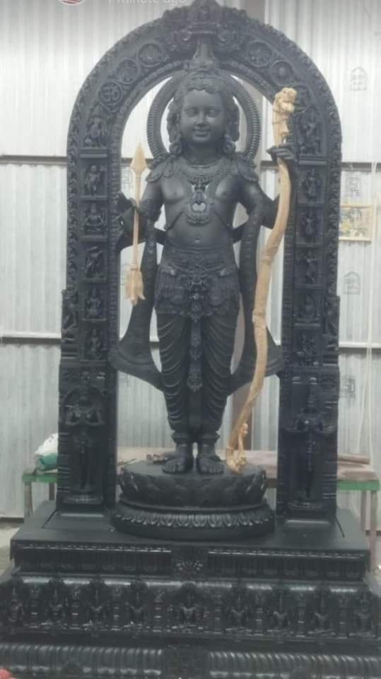Sukumar_Bng's tweet photo. ಮಂದಸ್ಮಿತ ಬಾಲರಾಮ
ಜೈ ಶ್ರೀ ರಾಮ್ 🚩

#Ayodhya #RamMandir #Uttarpradesh #AyodhyaDham #Ram #SriRama #AyodhyaTemple #AyodhyaRamMandir https://t.co/peCbV9lquI