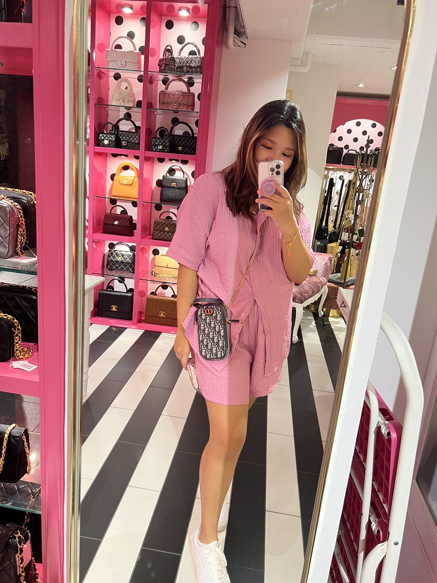 micoletam's tweet photo. Random photos to boost my mood. https://t.co/dhquam6lQz