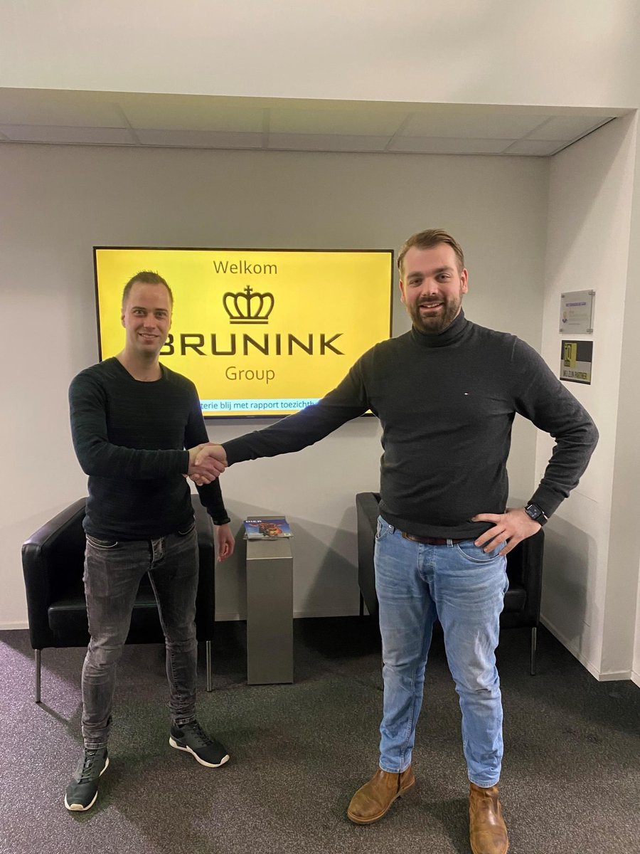 BruninkGroep's tweet image. Welkom Jeroen! 

Deze topper zal eind februari starten als monteur automatisering! Klanten gaan hem in het veld tegenkomen om diverse projecten te realiseren. 

Wij wensen Jeroen veel succes bij Brunink Group !
#groei #automatisering #bruninkgroup #welkom