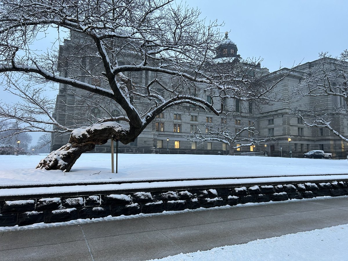 Mark Batterson (@markbatterson) on Twitter photo O, what a beautiful morning! I couldn’t stop taking pictures on my way across Capitol Hill. Feels like Narnia! PS. Revival is on like donkey Kong, but drive careful. <a href="/DrAnitaPhillips/">Dr. Anita Phillips</a> in the house tonight! 7 PM <a href="/NCC/">National Community Church</a> <a href="/CapTurnaround/">Capital Turnaround</a> O, what a beautiful morning! I couldn’t stop taking pictures on my way across Capitol Hill. Feels like Narnia! PS. Revival is on like donkey Kong, but drive careful. <a href="/DrAnitaPhillips/">Dr. Anita Phillips</a> in the house tonight! 7 PM <a href="/NCC/">National Community Church</a> <a href="/CapTurnaround/">Capital Turnaround</a>