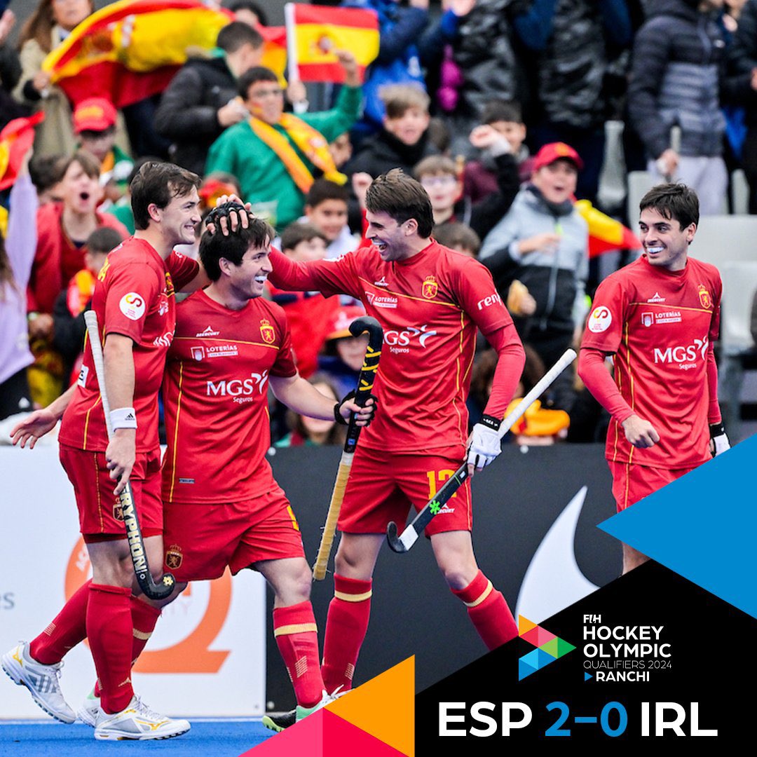 Los #Redsticks superan a Irlanda 2-0 en el PreOlímpico de València y estarán en los Juegos de París.
Enhorabuena <a href="/AbsolutaMasc/">RedSticks</a> y a la <a href="/rfeh/">r.f</a> que de nuevo ha metido a sus 2 selecciones en otra cita olímpica tras Río’16 y Tokio’21.
¡#Beteró y la <a href="/MareaNaranja_12/">Marea Naranja Chsf</a> otra vez talismanes!