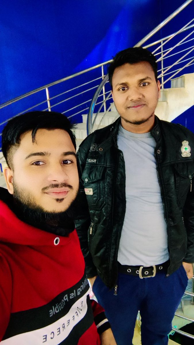 স্বপ্নপূরণই জীবনের একমাত্র লক্ষ্য নয়। তাই বলে, স্বপ্নকে ত্যাগ করে নয়, তাকে সঙ্গে নিয়ে চলো। স্বপ্ন ছাড়া জীবন অর্থহীন। 

#dream 
#successful