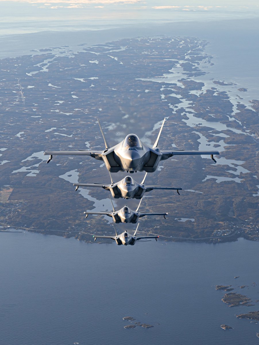 Exercise #SteadfastDefender24 will be the largest #NATO exercise in decades, with 90,000 forces from all 31 Allies &amp;Sweden

With more than 80 air platforms including F35s, FA18s, Harriers, F15s, Helicopters &amp; Unmanned Aerial Vehicles provided by 🇳🇴🇫🇮🇺🇸🇬🇧🇪🇸🇵🇱🇭🇺

#Strongertogether