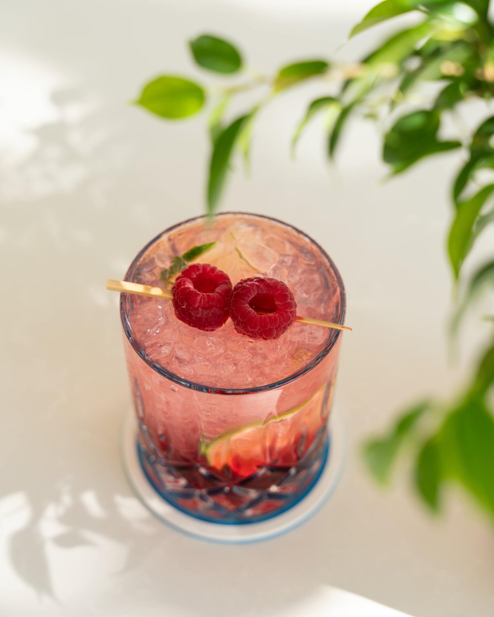 Hotel Cap Estel 5* tweet media