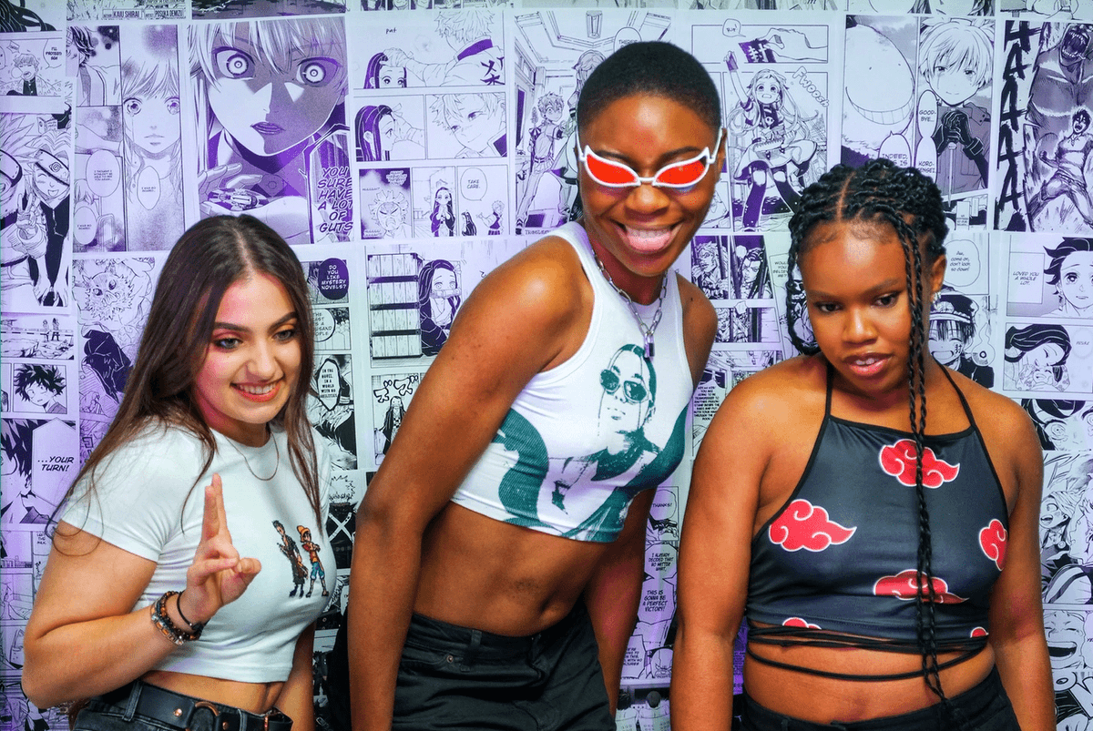 Shoobsonline's tweet photo. Say happy birthday to @animedistrictuk!

🎂00s anime music
🎂Arcade games
🎂Anime merch
🎂Cosplay

Dress up Y2K &amp; head to the The Glitch Bar for a night of fun!

🎟️https://t.co/oZhqTqSk1Z https://t.co/5cFEgGKBIT