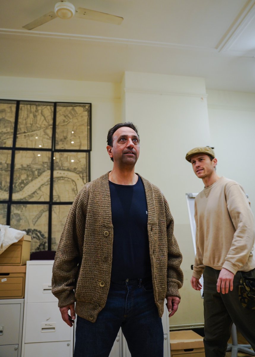JSTheatre's tweet photo. Here's a sneak peek into the rehearsal room for The EU Killed My Dad👀

Don’t miss the free post-show Q&amp;A in 1 week on Sat 27 Jan, hosted by @parditti in collaboration with @mena_arts_uk.  We can't wait!👏

📅 Jan 23 - Feb 6 
🎟https://t.co/Aw6j7QFz5J
📸 @aa_koglu https://t.co/GFGOHTtWYs