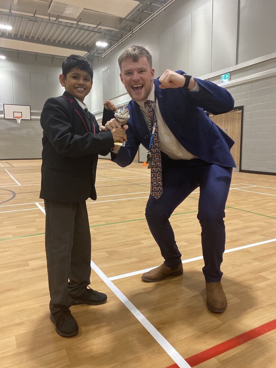 Well done to 7Falcon who were the winners of our Year 7 attendance competition this week! Each pupil will receive 50 positive points. Mr Smith and the rest of the Mill were delighted when they heard the news #CREDIMUS