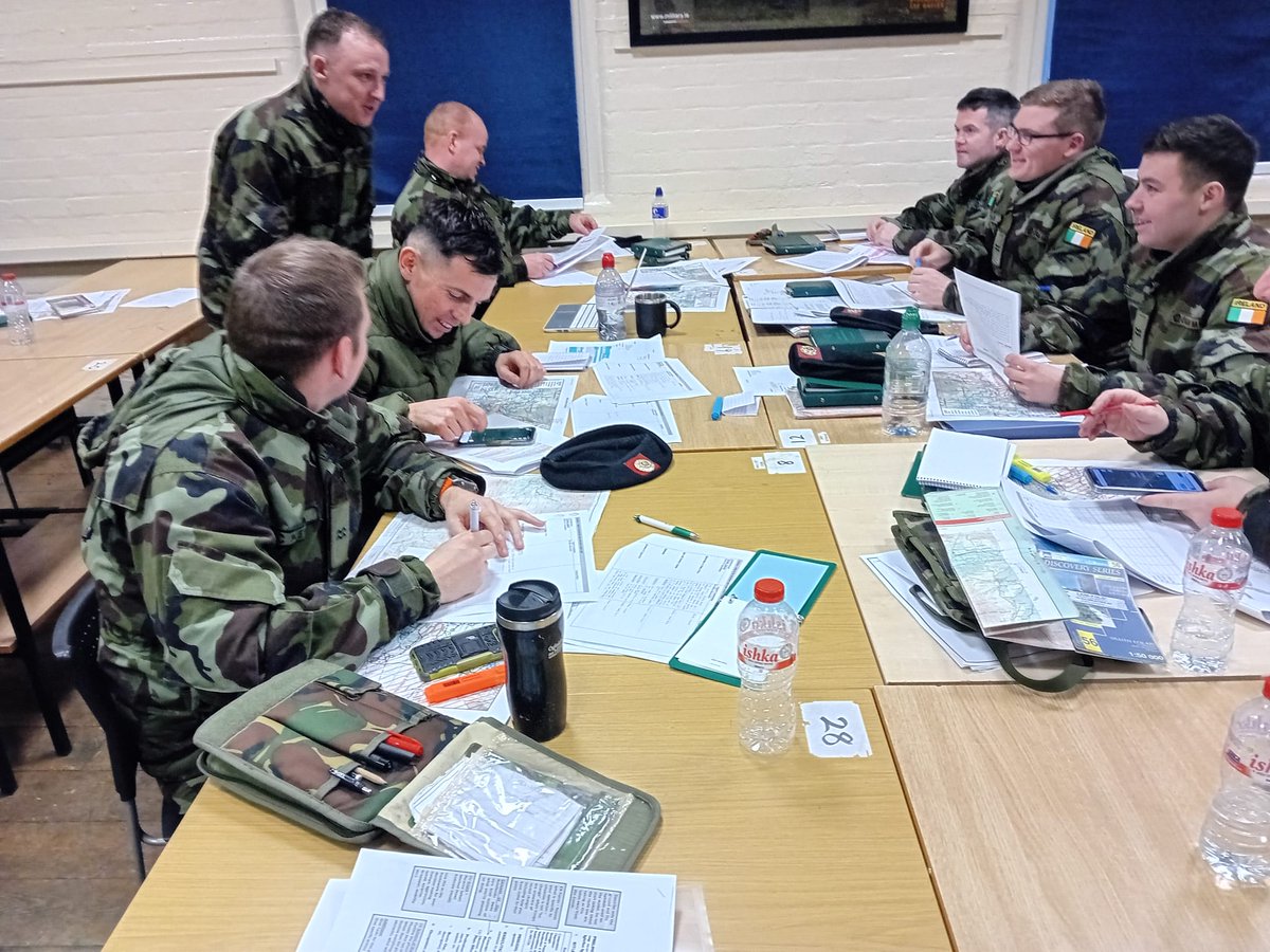 SchoolInfantry's tweet photo. The 19th All Arms Standard NCO Course commenced this week in the Infantry School. Camaraderie and Esprit de Corps was high amongst the NCO students as they completed a frosty 8km Combat Fitness Assessment and commenced their combat estimate and Operational orders training. https://t.co/j9dSVZDeZ5