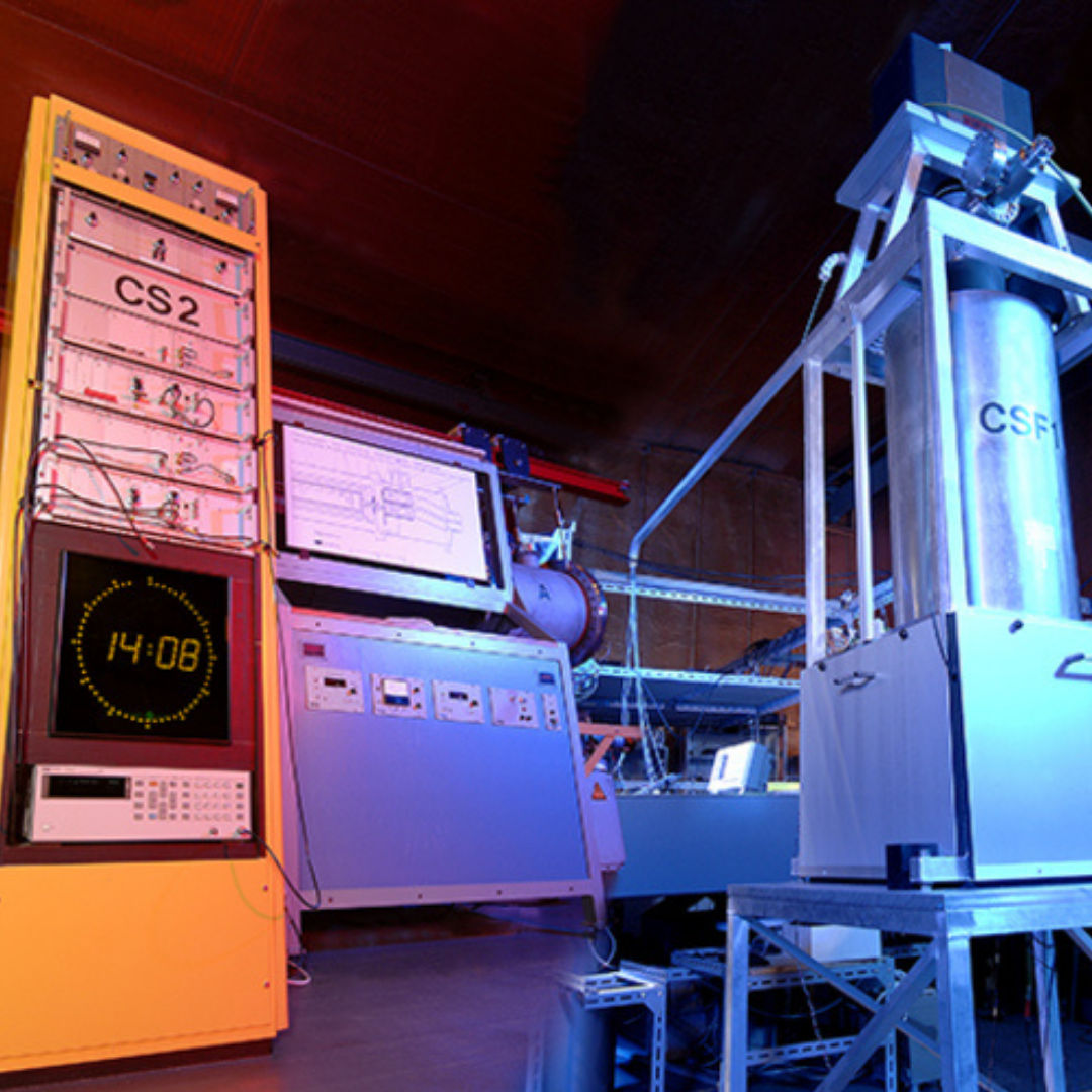 Michelli_WM's tweet photo. Did you know that atomic clocks are among the most accurate timekeeping devices in history? Using the precise frequency of atoms, an atomic clock gain or lose about one second every 100 million years. #TheAccuracyExperts #AccuracyMatters #JustCallMichelli https://t.co/OnVJJ7iXeI