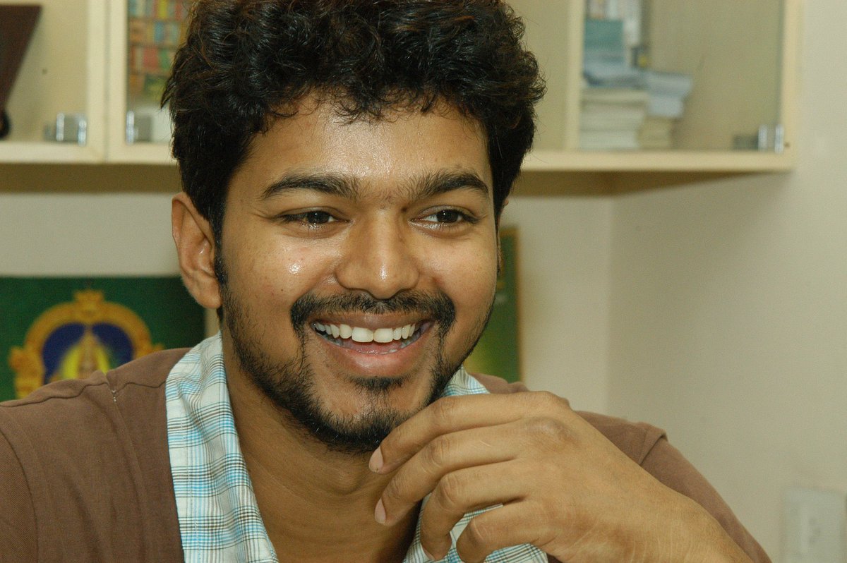 VijayFansTrends's tweet photo. Charmer @actorvijay ❤️ https://t.co/oYxSgTeUKI