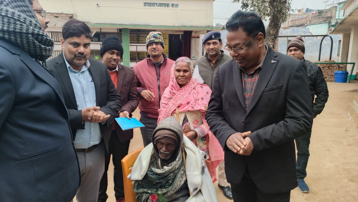 Commissioner,Santhal Pargana division, dumka tweet media