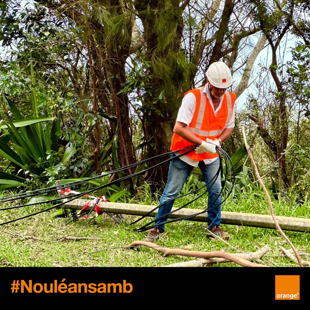 1/2 - [Phase de sauvegarde après Belal - Etat réseaux Orange] Rétablissement des deux tiers des antennes mobiles hors service à la levée de l’alerte rouge, reconnexion de 65% des clients internet sans réseau. Les équipes <a href="/OrangeReunion/">Orange Réunion</a>  restent mobilisées. <a href="/andremartin02/">Andre Martin</a>