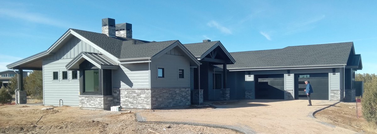 TheCleanChoice's tweet photo. Clearly Clean Window Cleaners would like to officially say “Thank You” to Vanessa Whittington (Owner of Completely Clean Cleaning Company in Prescott, Az), for passing along this opportunity to clean the Interior &amp; Exterior Windows of these two new construction builds. https://t.co/85ik45fP0a