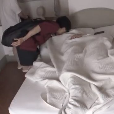 나깃발들고올해퀴퍼나간다
윤밍아살기좋은세상만들어줄게