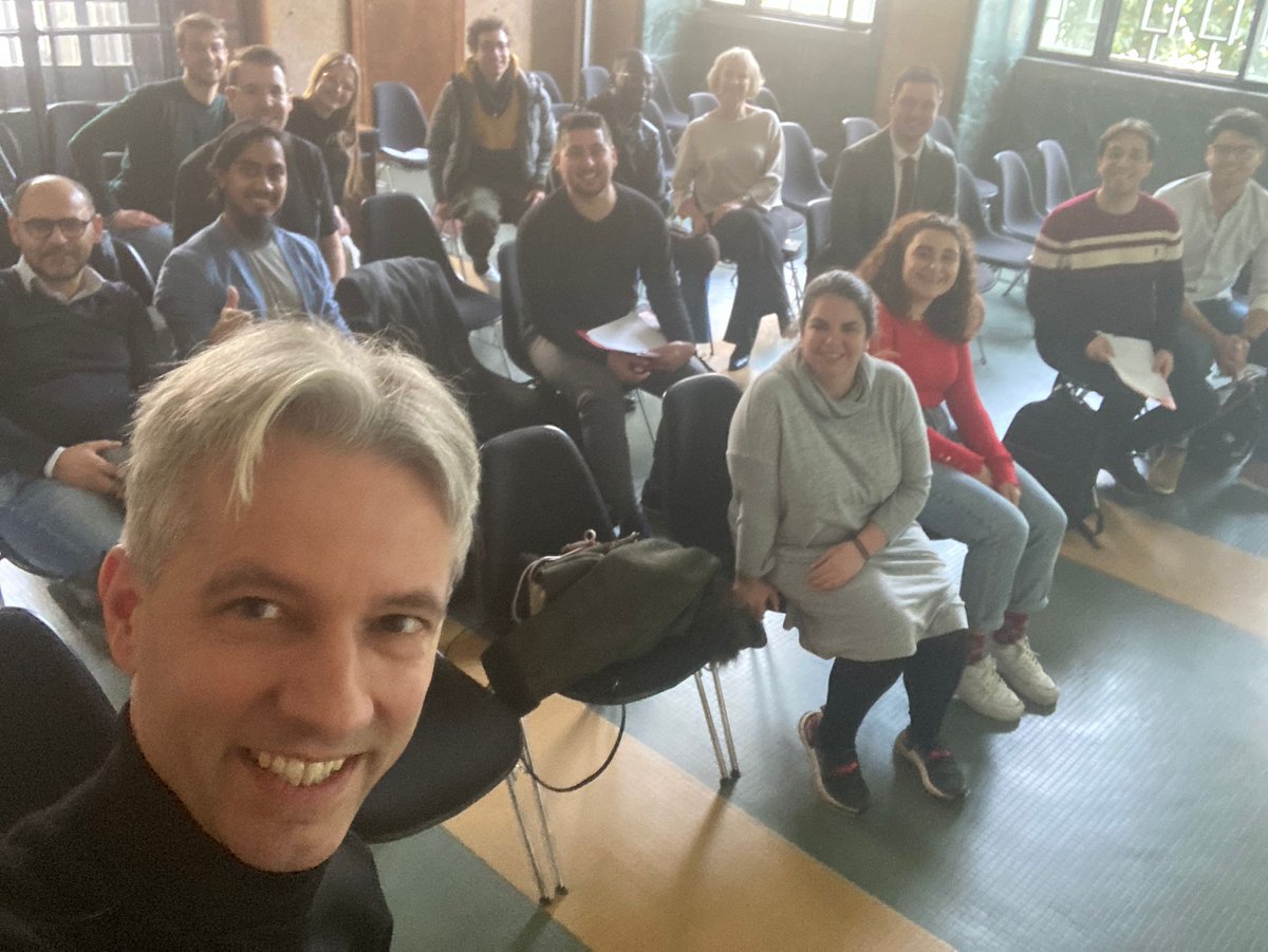 Timothy Noël (@tnoel82) on Twitter photo Today, I gave a talk on 'Communication in Academia' to the students of <a href="/GreenDigiPharm2/">GreenDigiPharma</a>.
We also discussed the power of social media, and now, from the stunning city of Bari 🇮🇹, we're putting our knowledge to the test.
Hi from all of us! 👋
#AcademicCommunication <a href="/MSCActions/">Marie Skłodowska-Curie Actions</a> Today, I gave a talk on 'Communication in Academia' to the students of <a href="/GreenDigiPharm2/">GreenDigiPharma</a>.
We also discussed the power of social media, and now, from the stunning city of Bari 🇮🇹, we're putting our knowledge to the test.
Hi from all of us! 👋
#AcademicCommunication <a href="/MSCActions/">Marie Skłodowska-Curie Actions</a>