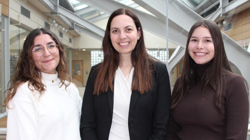 The Royal (@theroyalmhc) on Twitter photo A new study seeks to find answers about the psychological and biological impact of burnout in healthcare workers. 🏥
📰Read more: bit.ly/3O77jF3
ℹ️ For more information and to participate, email LeenGhanayem@cmail.carleton.ca or ChelseaMontgomery@cmail.carleton.ca. A new study seeks to find answers about the psychological and biological impact of burnout in healthcare workers. 🏥
📰Read more: bit.ly/3O77jF3
ℹ️ For more information and to participate, email LeenGhanayem@cmail.carleton.ca or ChelseaMontgomery@cmail.carleton.ca.