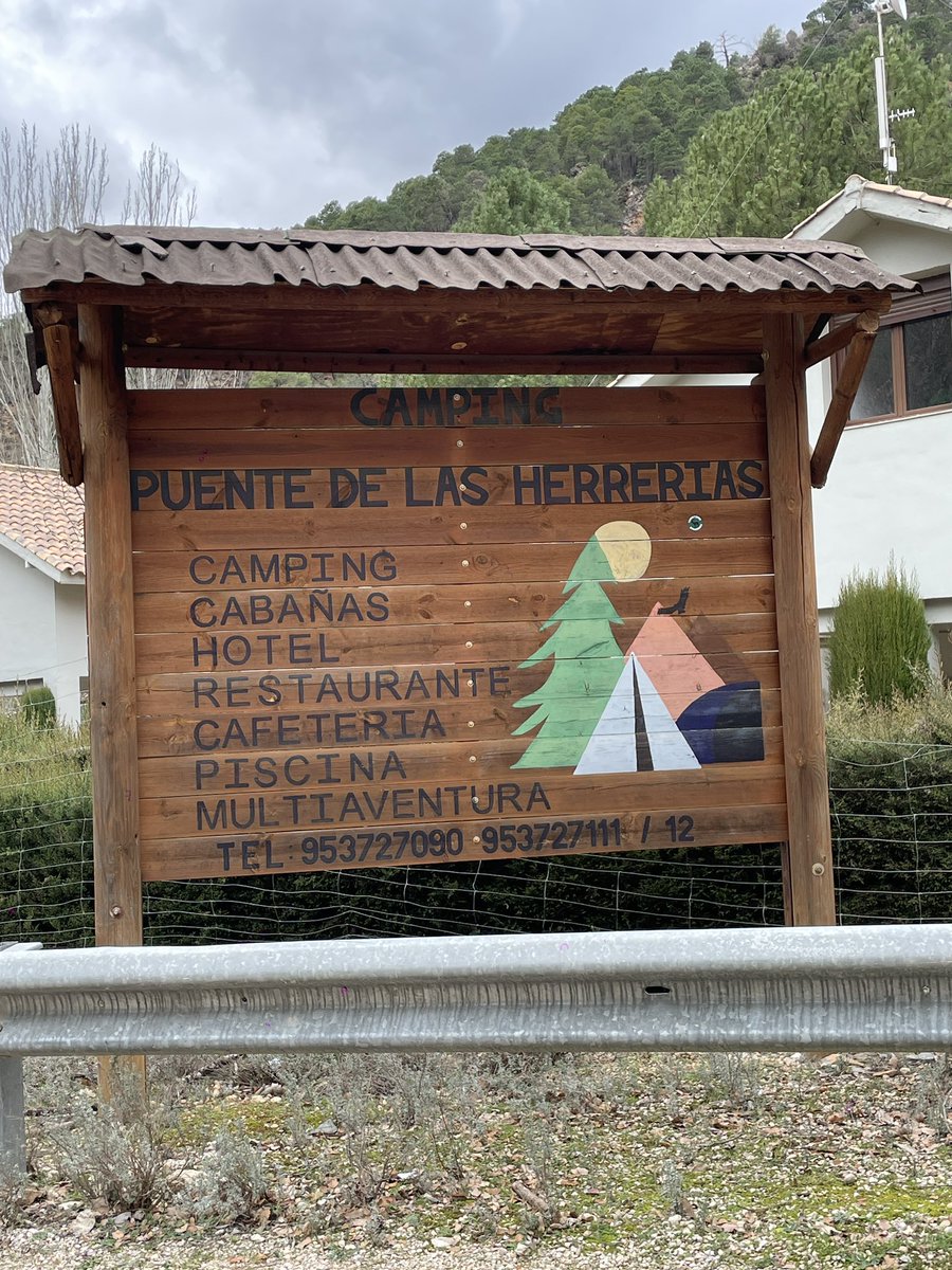 La mayoría del IES Carlos Cano ha sido muy felis aquí 💖
