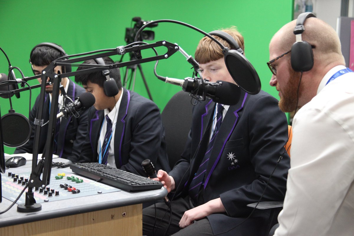 This week, Mr. Sanderson Head of Secondary was interviewed by a group of students on the school Radio. The podcast provided an excellent opportunity for students to engage with their principal, learn about his experiences, and gain insights into his leadership.