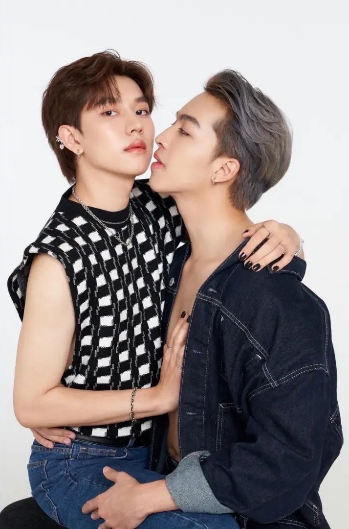 monwimon19's tweet photo. @Addathailand ฝากน้องๆจากซีรี่ย์ #ยอมเป็นของฮิม ด้วยนะคะ
น้องๆน่ารักมากเลยนะฝากไว้ในอ้อมอกอ้อมใจของทุกคนด้วยนะคะ@dewnitikorn และ @tor_atagorn
#Forhimtheseries
#addaก้าวไปให้สุดแรง
#stepwithoutdoubt #addathailand #adda2density https://t.co/VYgT4yxJGo