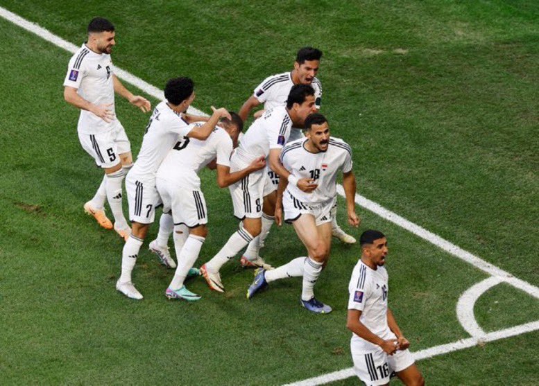 STA060's tweet photo. اسود الرافدين 
مبروك فوز منتخب العراق 
يستاهلوا الفوز 🇮🇶

#العراق_اليابان
#كأس_آسيا2023 https://t.co/VFvw82mfPX