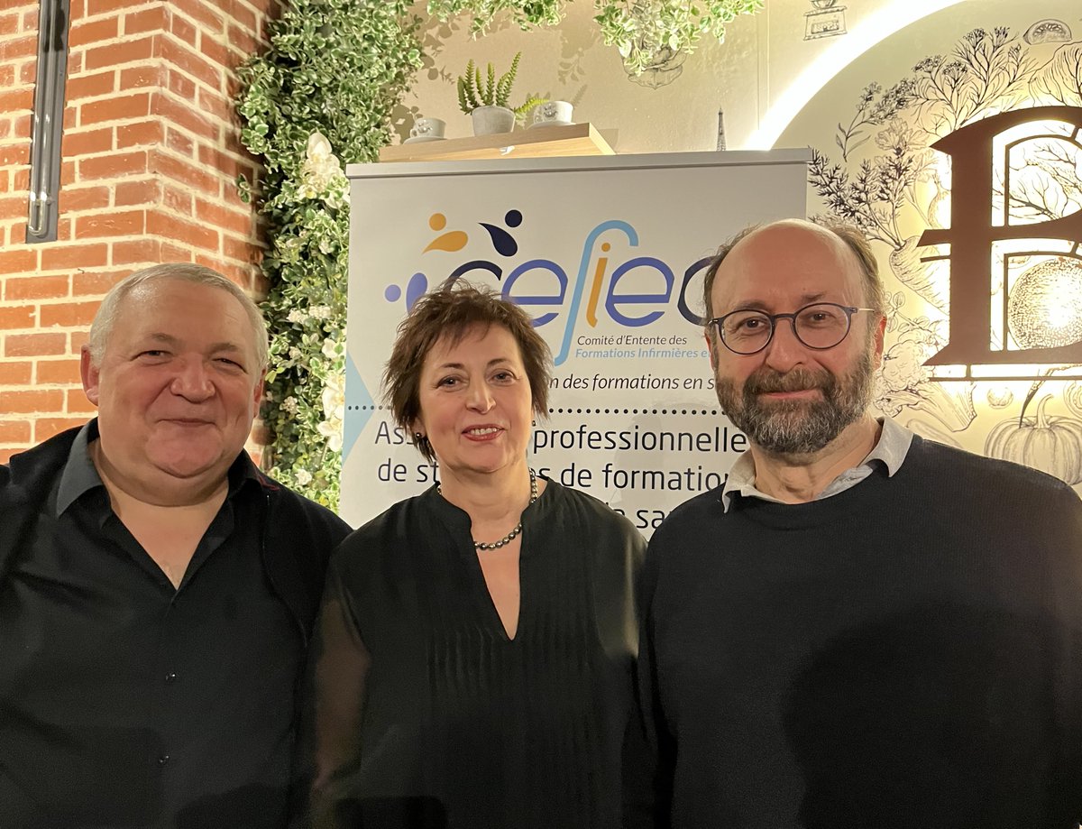 infirmierSNPI's tweet photo. Bons moments d'échanges lors des vœux du @Cefiecinstitut avec pour objectifs la réforme de la #formation #infirmière de 2025 :
cette fois les cadres formateurs des #IFSI et les équipes qui assureront #tutorat et #compagnonnage en stages auront le temps de se préparer https://t.co/vh827ZK0wD