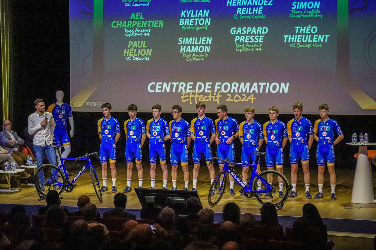 cicprocyclingac's tweet photo. Hier, nous étions au CIC Ouest pour présenter l’effectif de l’Académie du CIC U Nantes Atlantique 2024. 

Un moment de partage avec notre invité d’honneur @PierroooRolland et les partenaires de l’équipe qui nous a permis de découvrir les effectifs prêts pour la saison 2024 ! https://t.co/am4Id60y5P
