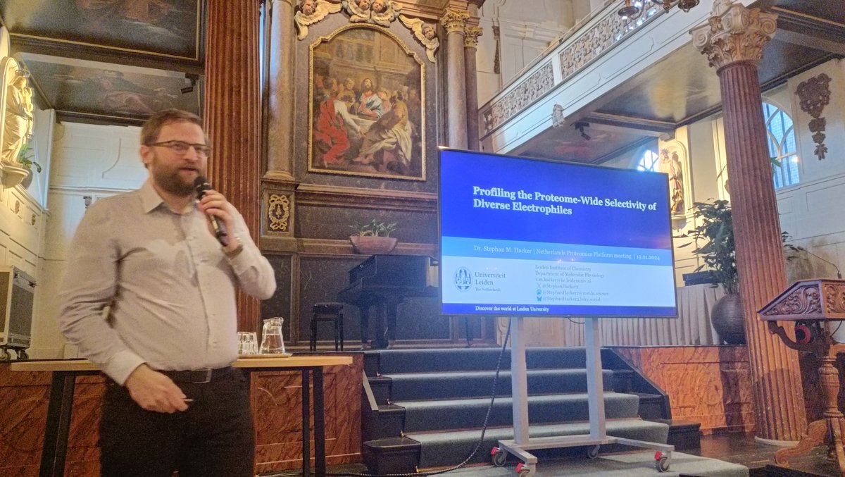 TShamorkina's tweet photo. @StephanHacker2 presenting his talk at #npp in Utrecht https://t.co/RXKAX27gzg