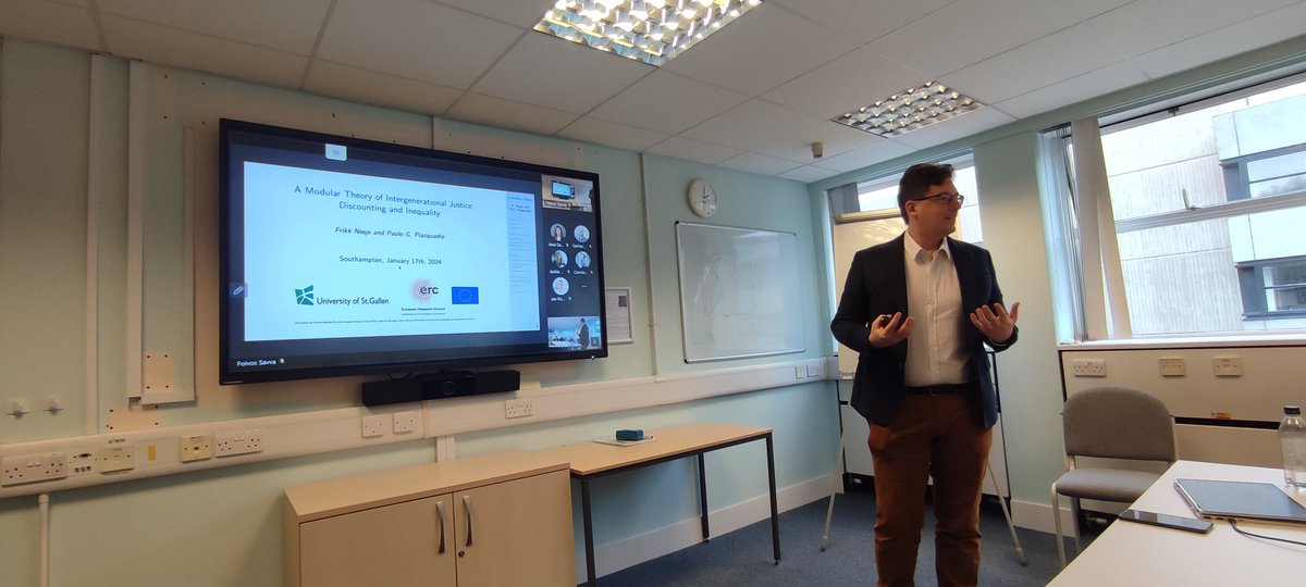 This week we had the pleasure to host Paolo Piacquadio from the University of St. Gallen who presented his paper: 'a modular theory of Intergenerational justice: discounting and inequality'.