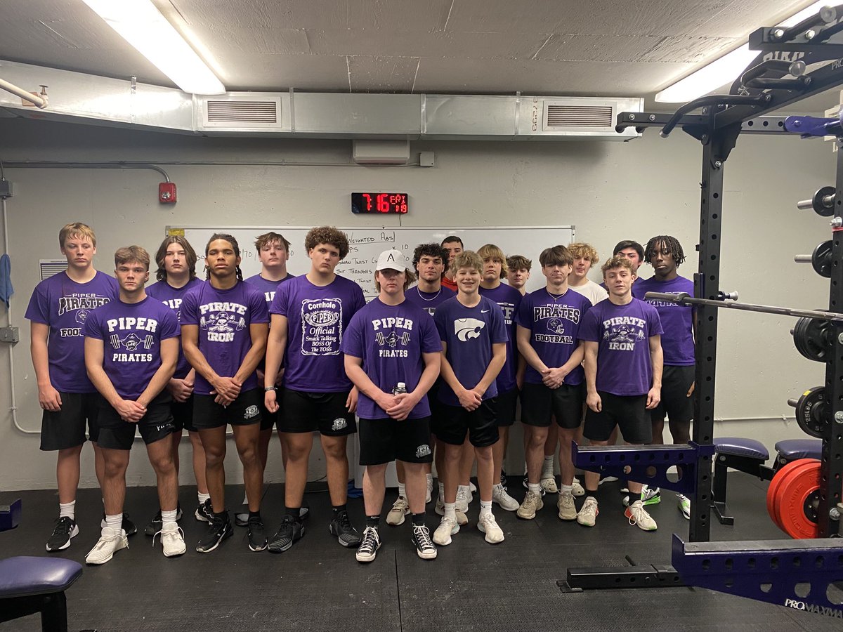 Less than 24 hours notice, 6 AM weights, 5 degrees outside, and we had 40 guys (not all pictured) get better today. This place is special and we are going to have a lot of fun! ⁦<a href="/PiratesPiperFB/">Piper Pirates Football</a>⁩ #Win
